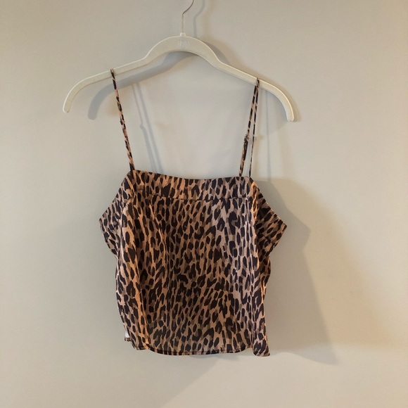 Urban Outfitters cheetah top adjustable straps - Picture 2 of 6